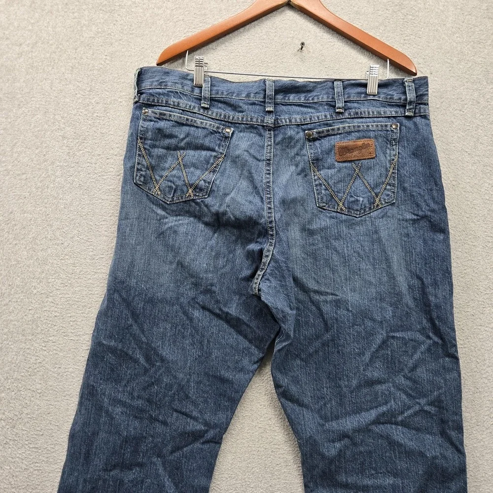 Wrangler Men Jeans 38X32 Blue Denim Retro Bootcut Relaxed 31